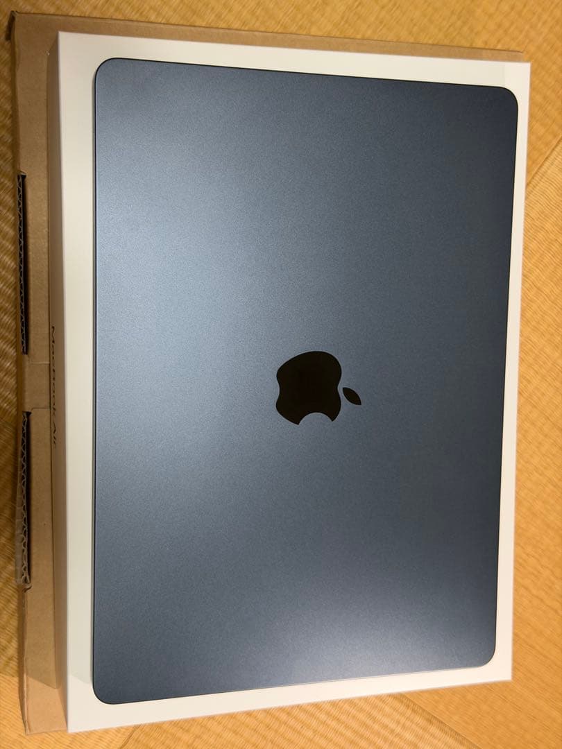 【美品】MacBook Air 13インチM2 ミッドナイト 8GB 256GB