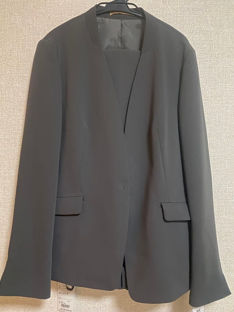 チョコクッキーさん専用【未使用・タグ付】オリヒカ　レディーススーツセットアップ