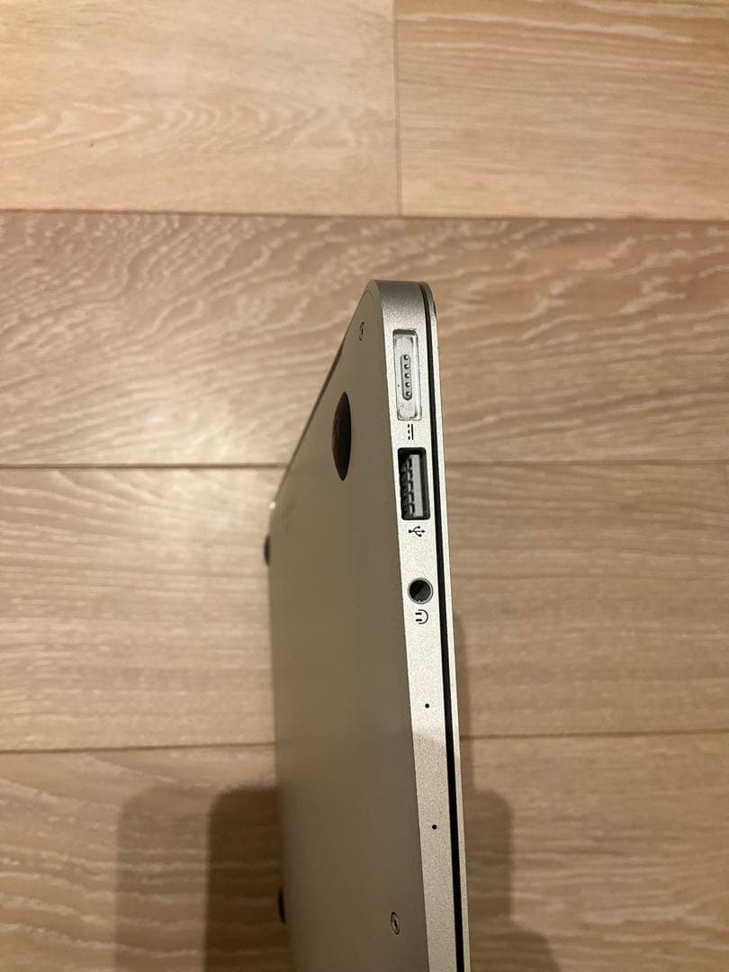 MacBookAir 2017 13インチ 8GB