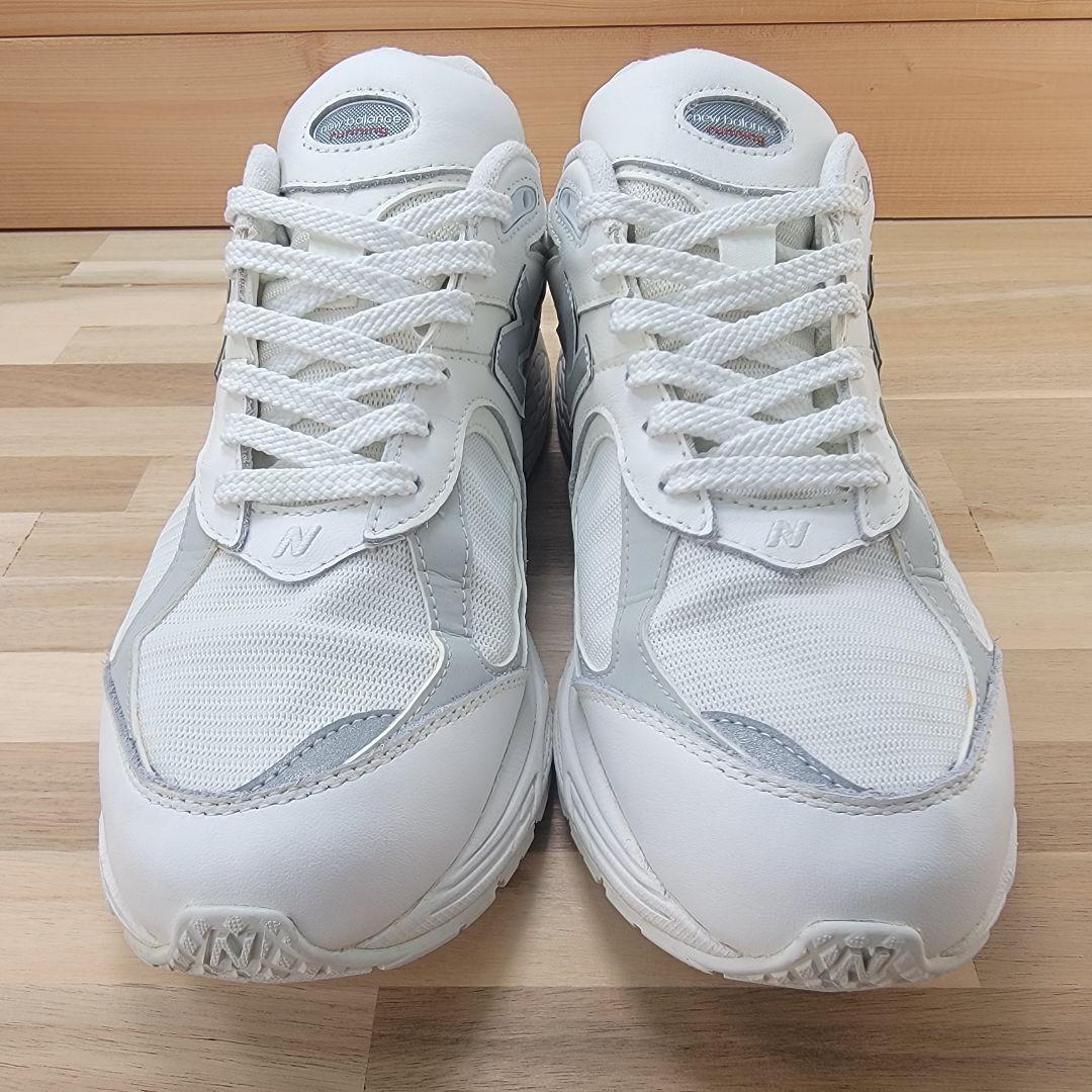 ニューバランス M2002RXM ゴアテックス ホワイト 27センチ