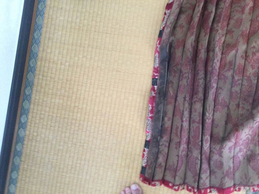 金華山バレンタイン赤　アコーディオン仮眠カーテン　左右セット　大型トラック