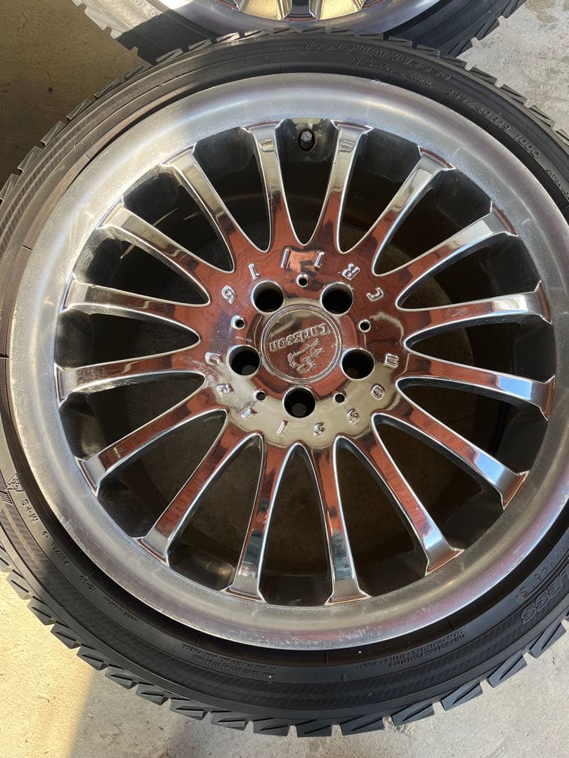 カールソン19インチホイルスタッドレスタイヤセット