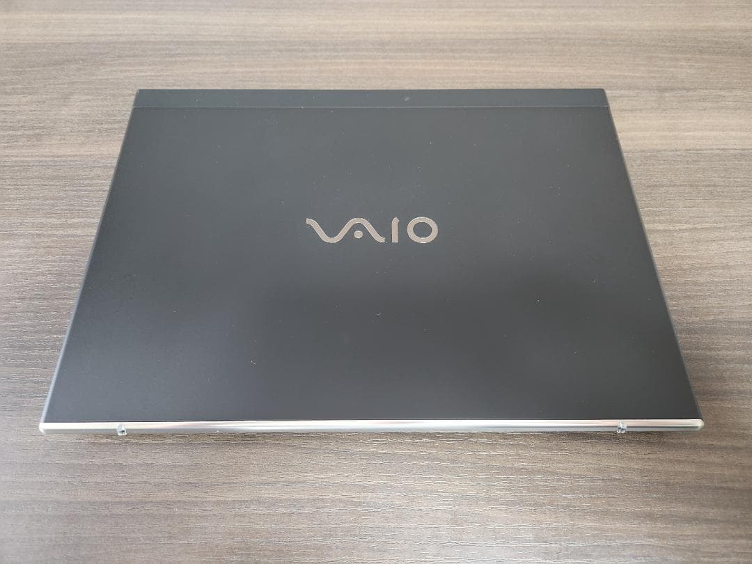 使用少美品 VAIO SX12 i5-1340P 16GB LTE Office
