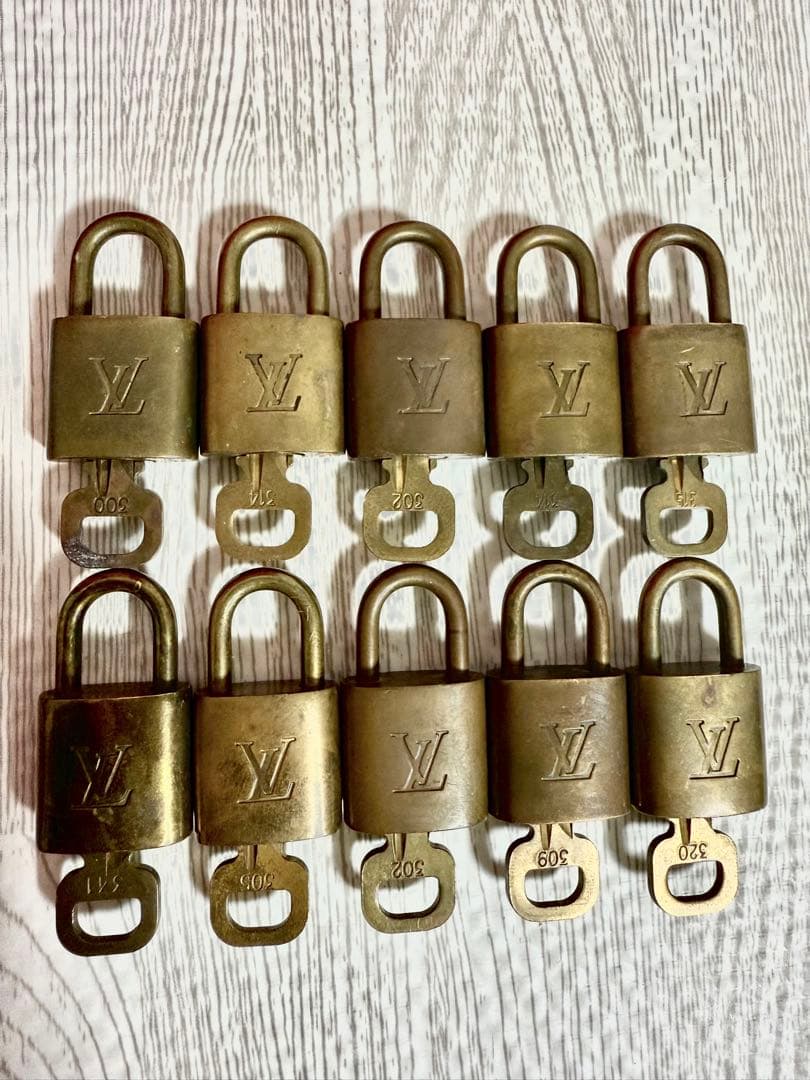 ルイヴィトン パドロック 鍵 南京錠 10個セット