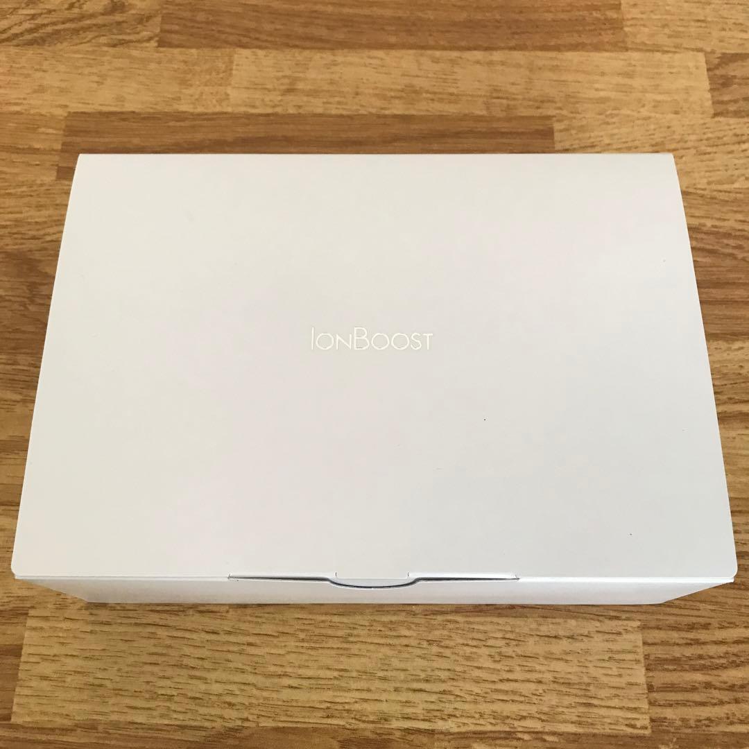 新品 パナソニック イオンブースト マルチEX 美顔器 EH-RSS85-W ①