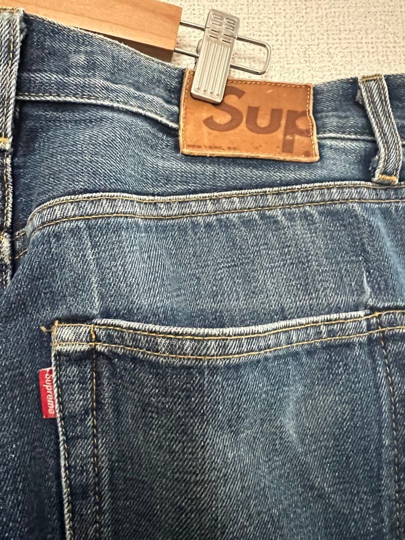 OLD Supreme 赤耳ストレートデニム ダメージあり1