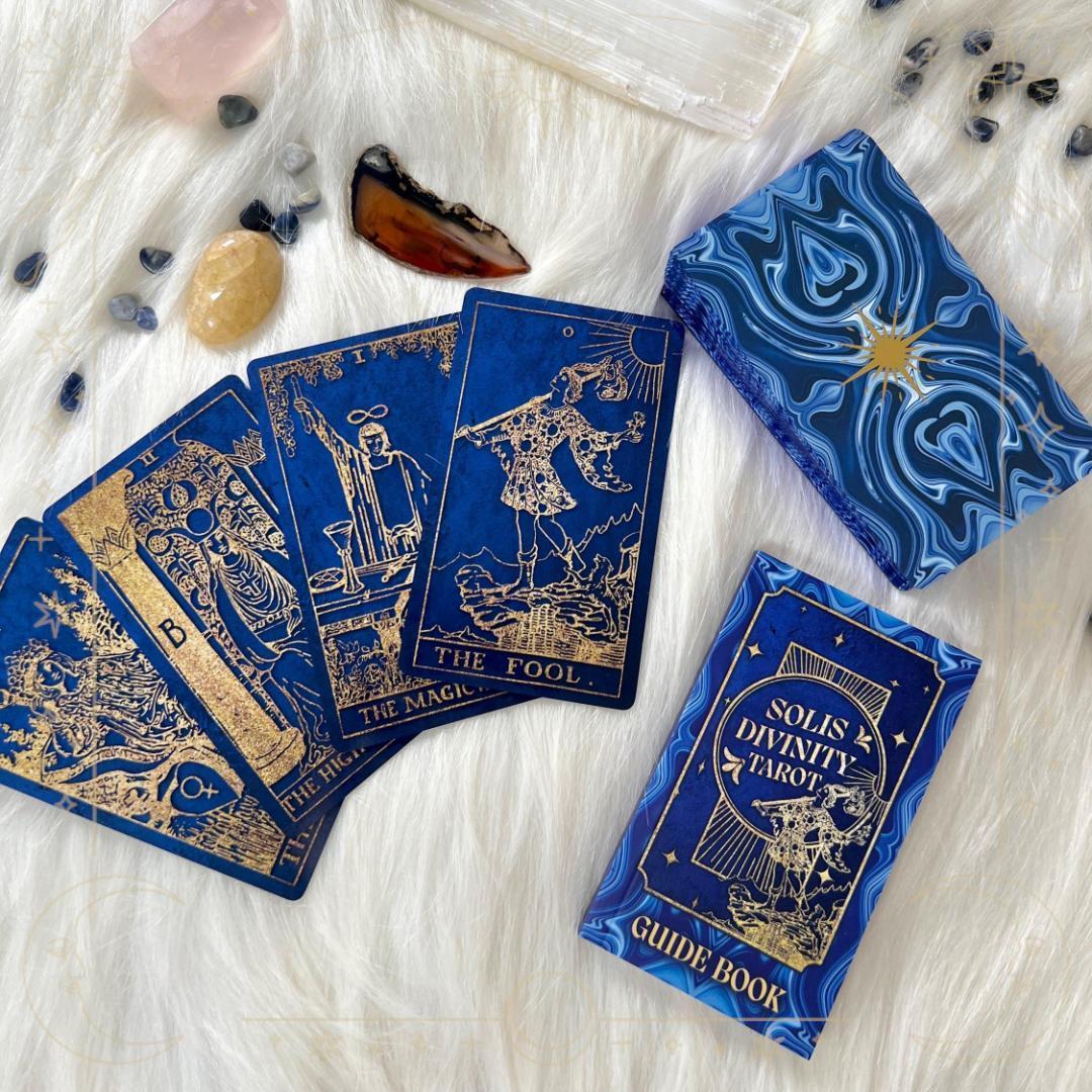 【正規品タロットカード】入手困難希少品✨美麗レア色✨豪華な藍色×ゴールドのデッキ