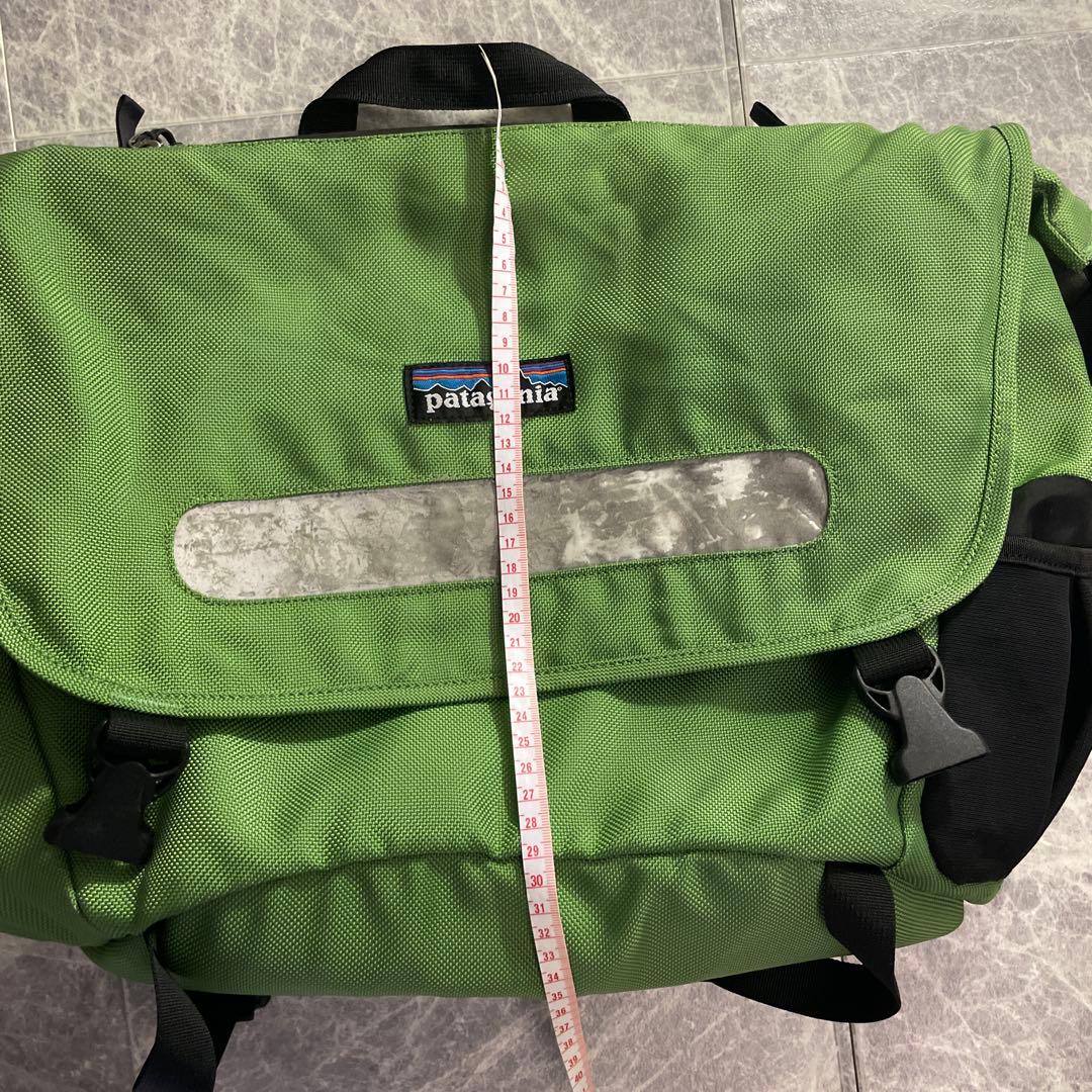 00s パタゴニア　ショルダーバッグ　ハーフマス　メッセンジャー