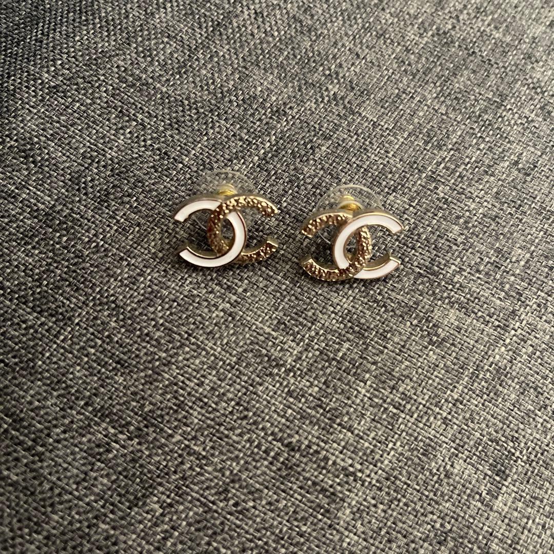 シャネル ピアス chanel
