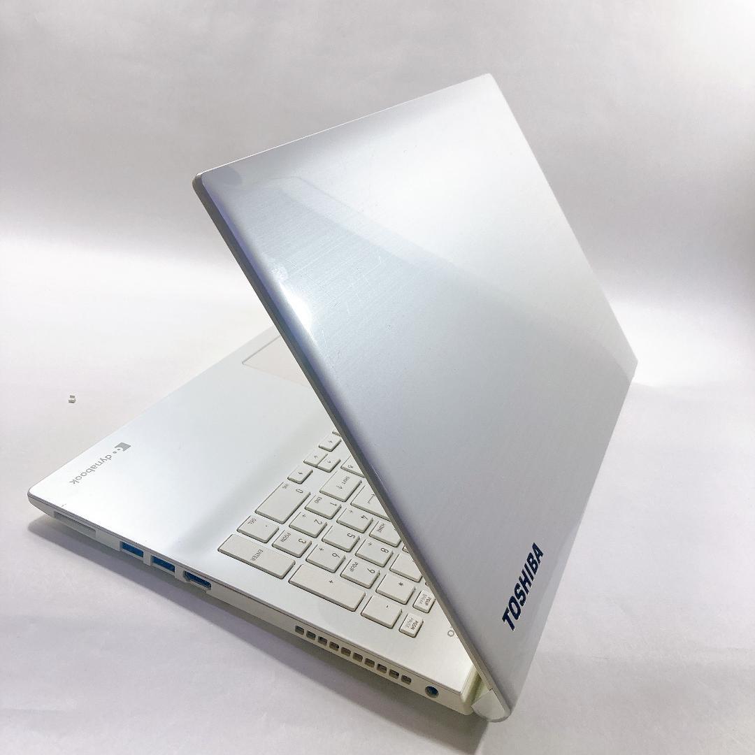 w117✨Core i7/SSD512GB /16GB/大画面の薄型✨ノートPC