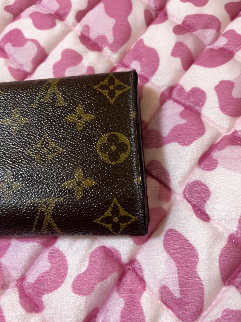 ルイヴィトン 3つ折り長財布