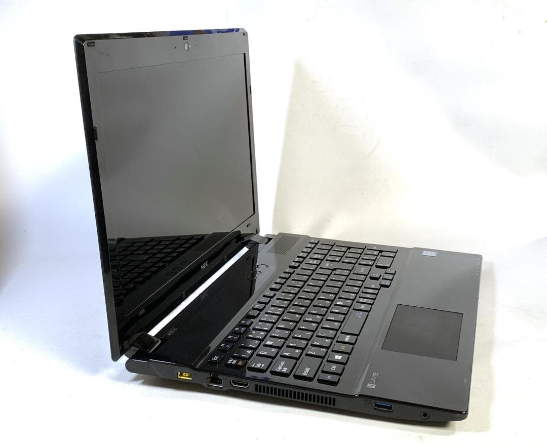 LAVIE 使用少 SSD i7 Windows11 ブルーレイ 12GBmem