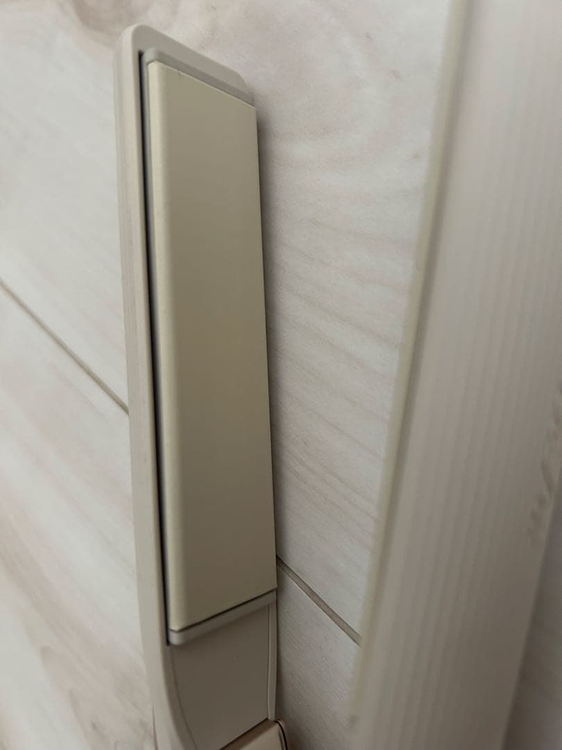 リファ　ストレートアイロンアイボリー