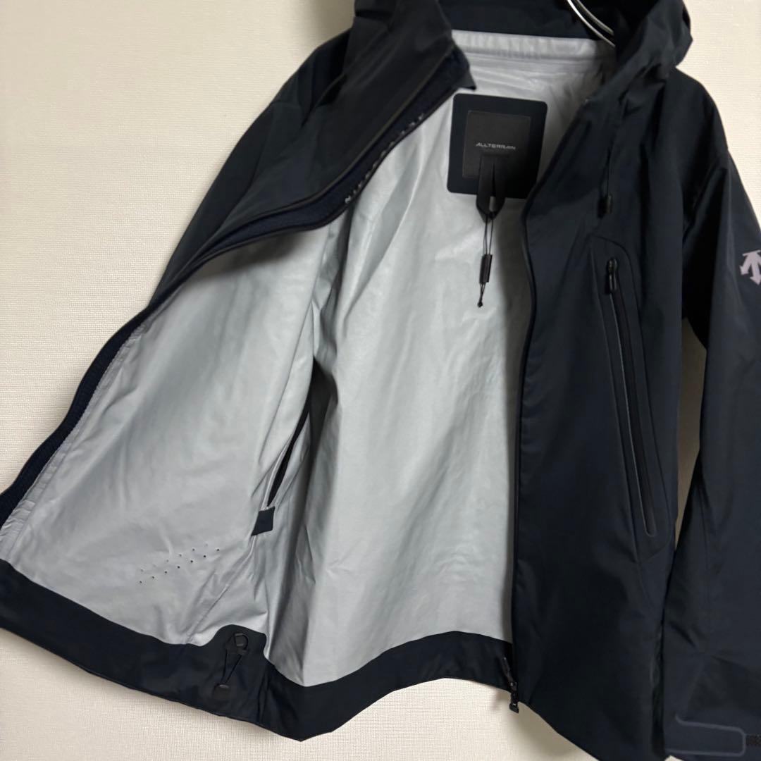 【極美品】デサント オルテライン クレアス 25SS