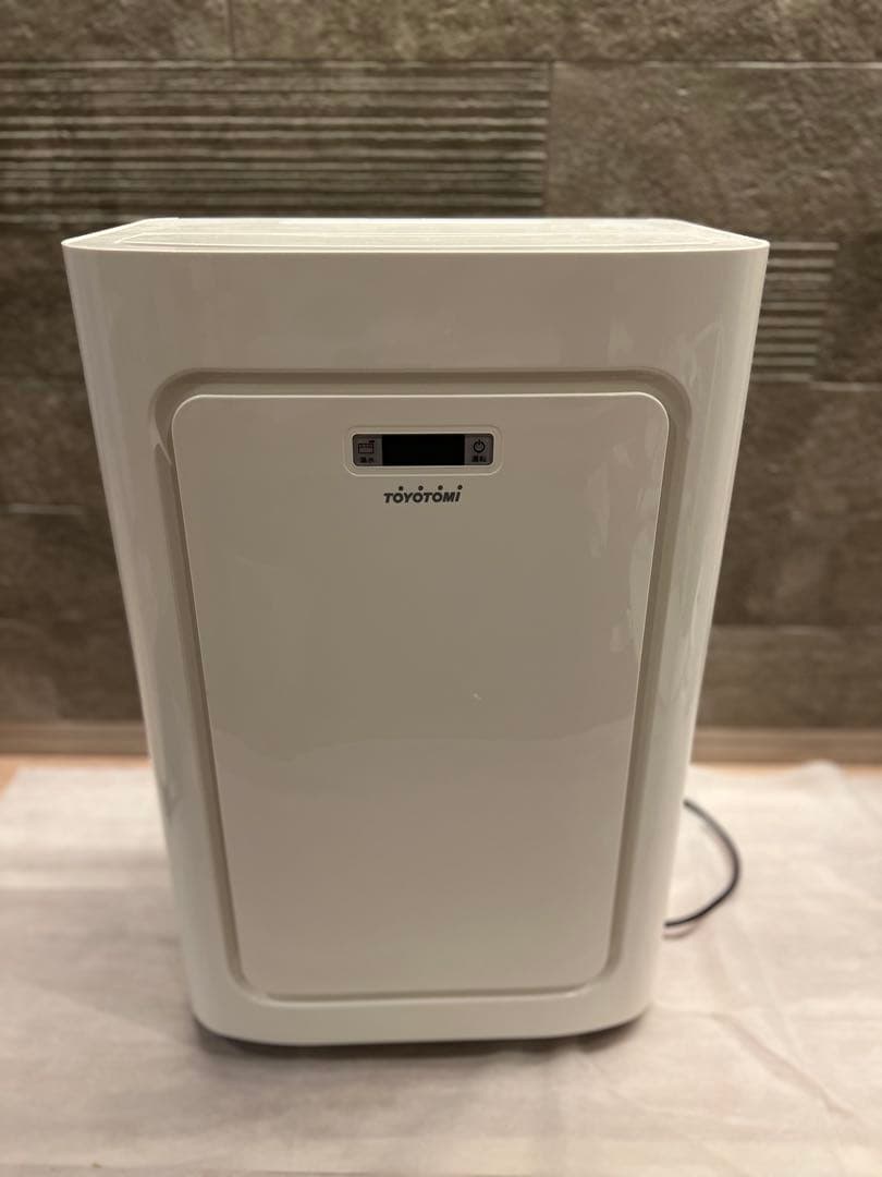 TOYOTOMI トヨトミ スポット冷暖エアコン TAD-22MW 2022年製