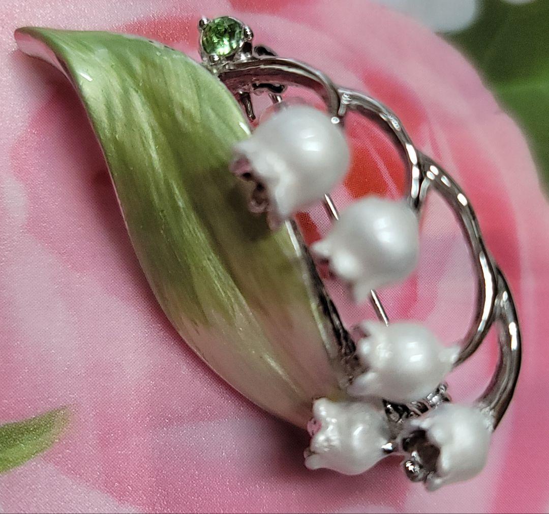 新品　ヴァンドームブティック　ブローチ すずらん　ブローチ　スズラン