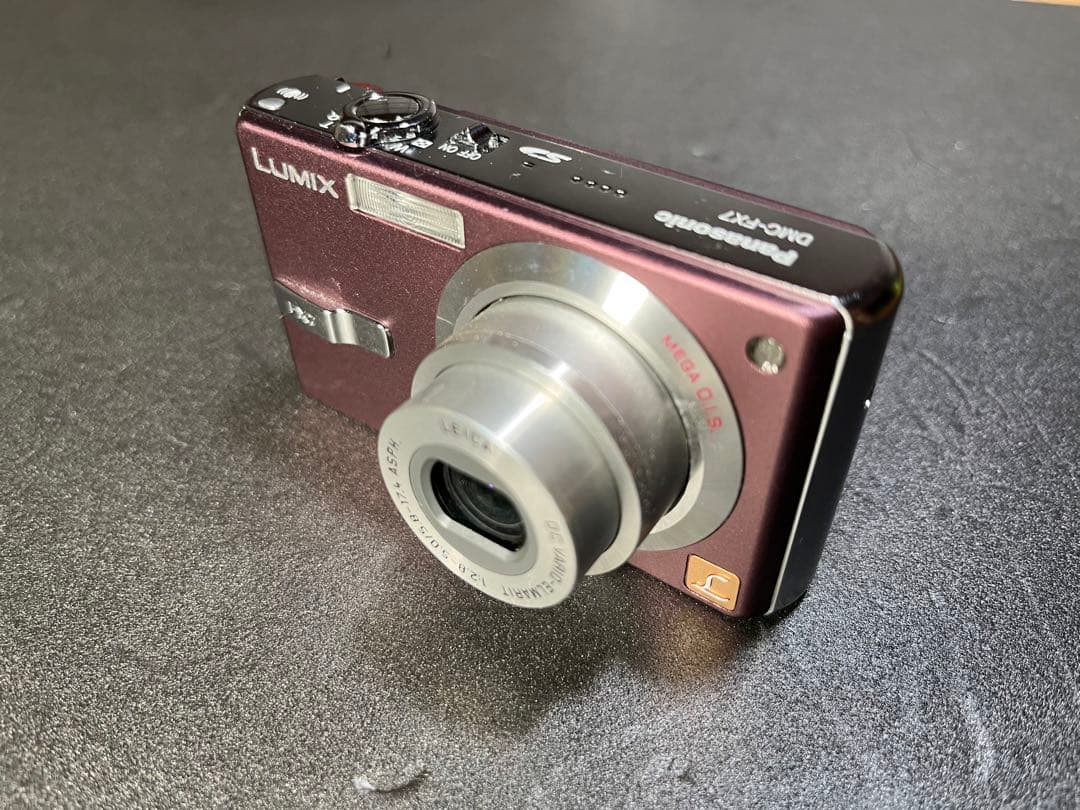 美品‼︎Panasonic LUMIX DMC-FX7 パープルコンパクトデジカメ