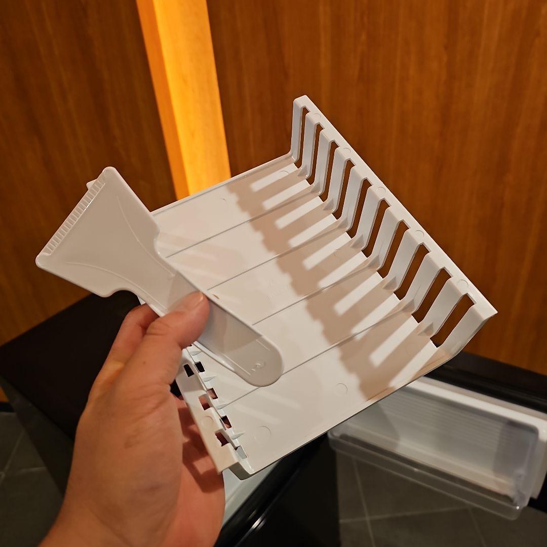 東京23区のみ送料無料！comfee 二段式冷蔵庫 黒