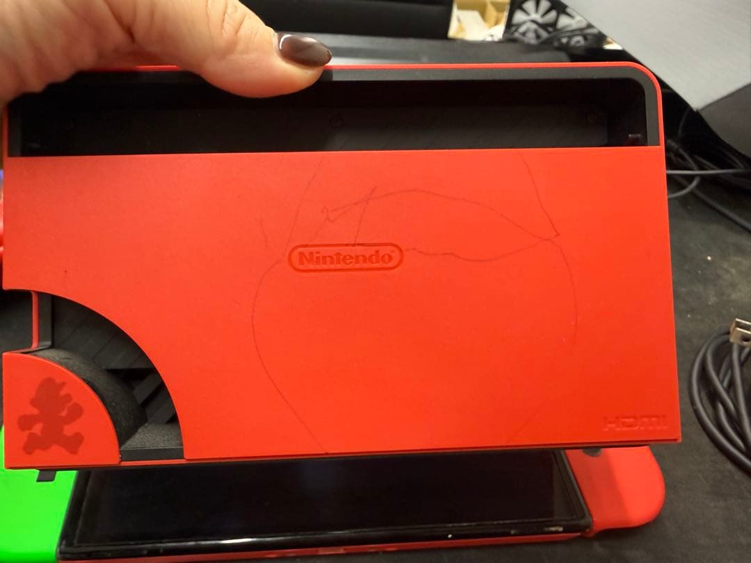 Nintendo Switch 赤/緑 スーパーマリオケース付き