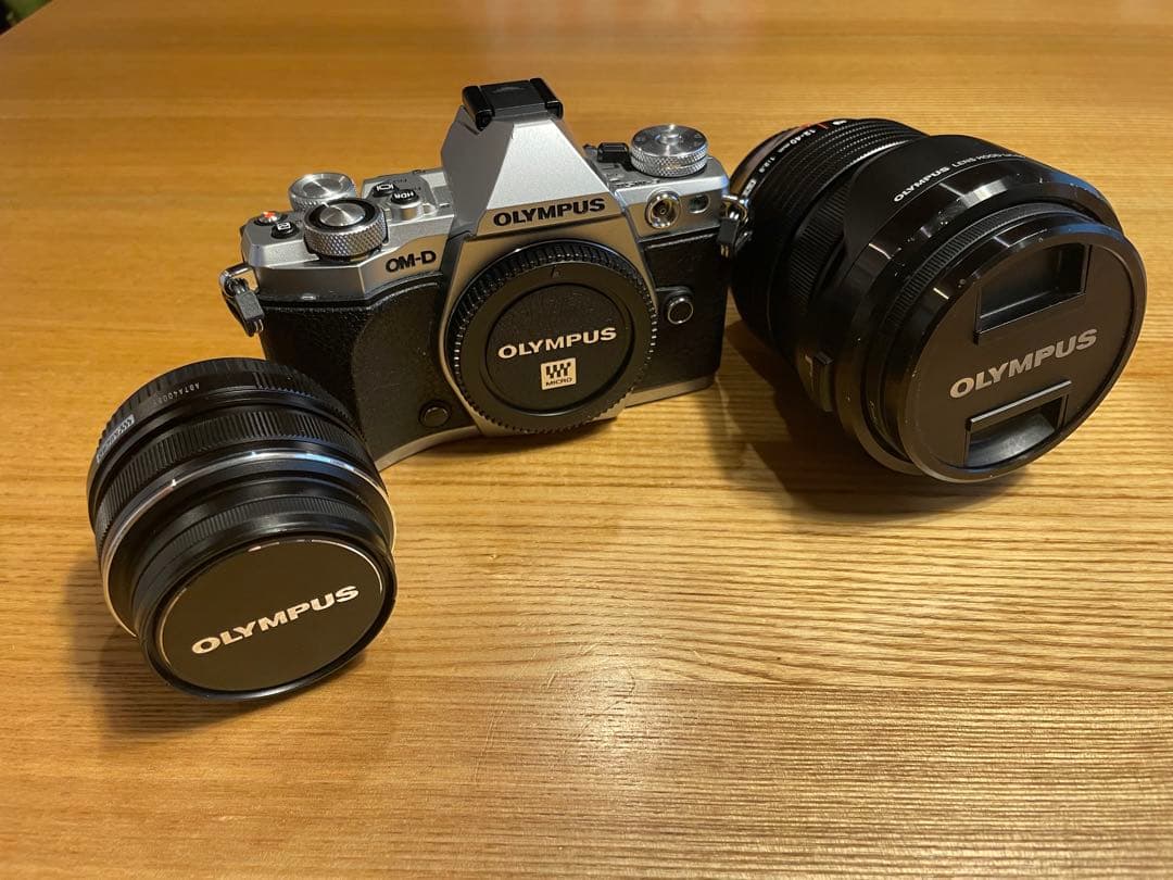 OLYMPUS OM-D E-M5 Mark II レンズ2本セット＋付属品多数