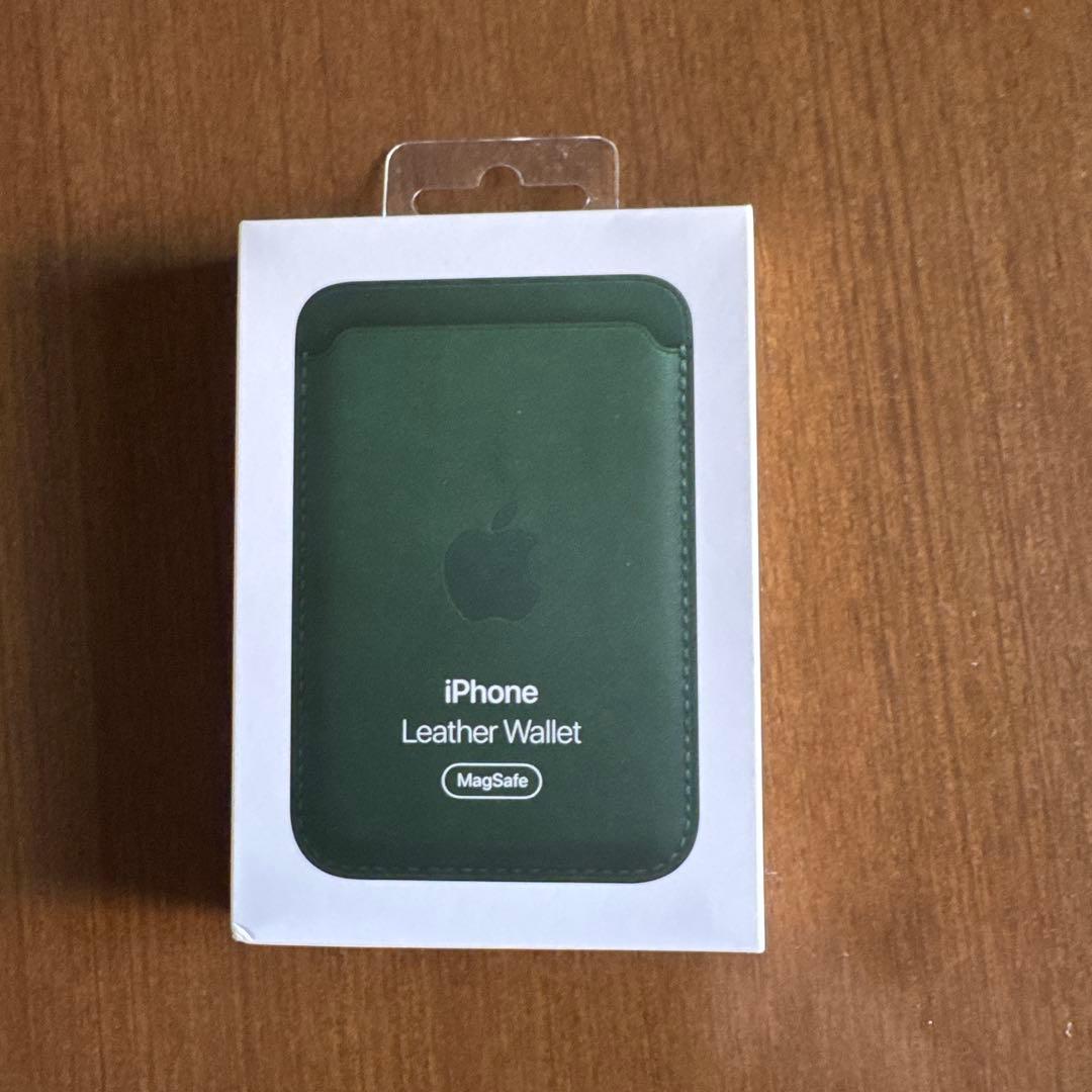完売！iPhone レザーウォレット MM0X3FE/A セコイヤグリーン
