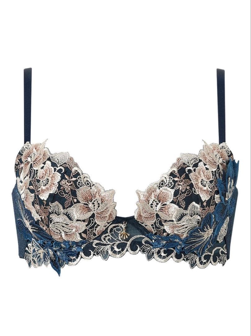 メグミ　サルート　 BTJ428 花柄レース ブラジャー