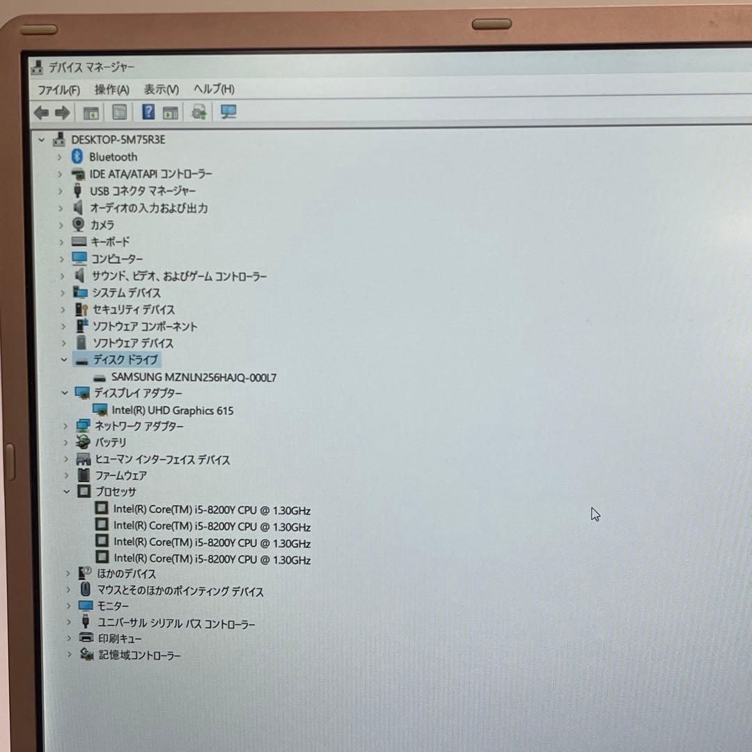 #756 NEC Lavie i5-8200Y SSD256Gb 12.5インチ