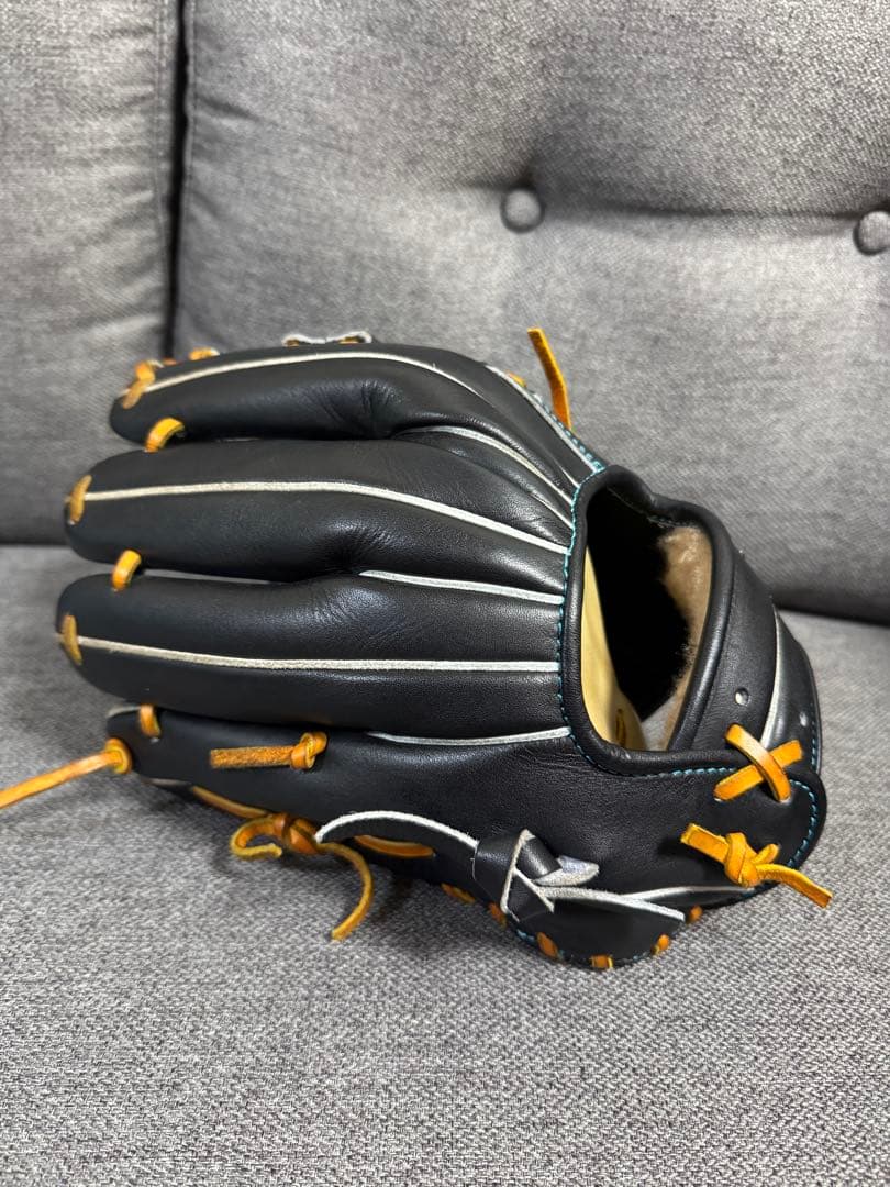 ZETT 軟式用グローブ 【吉川尚輝モデル】