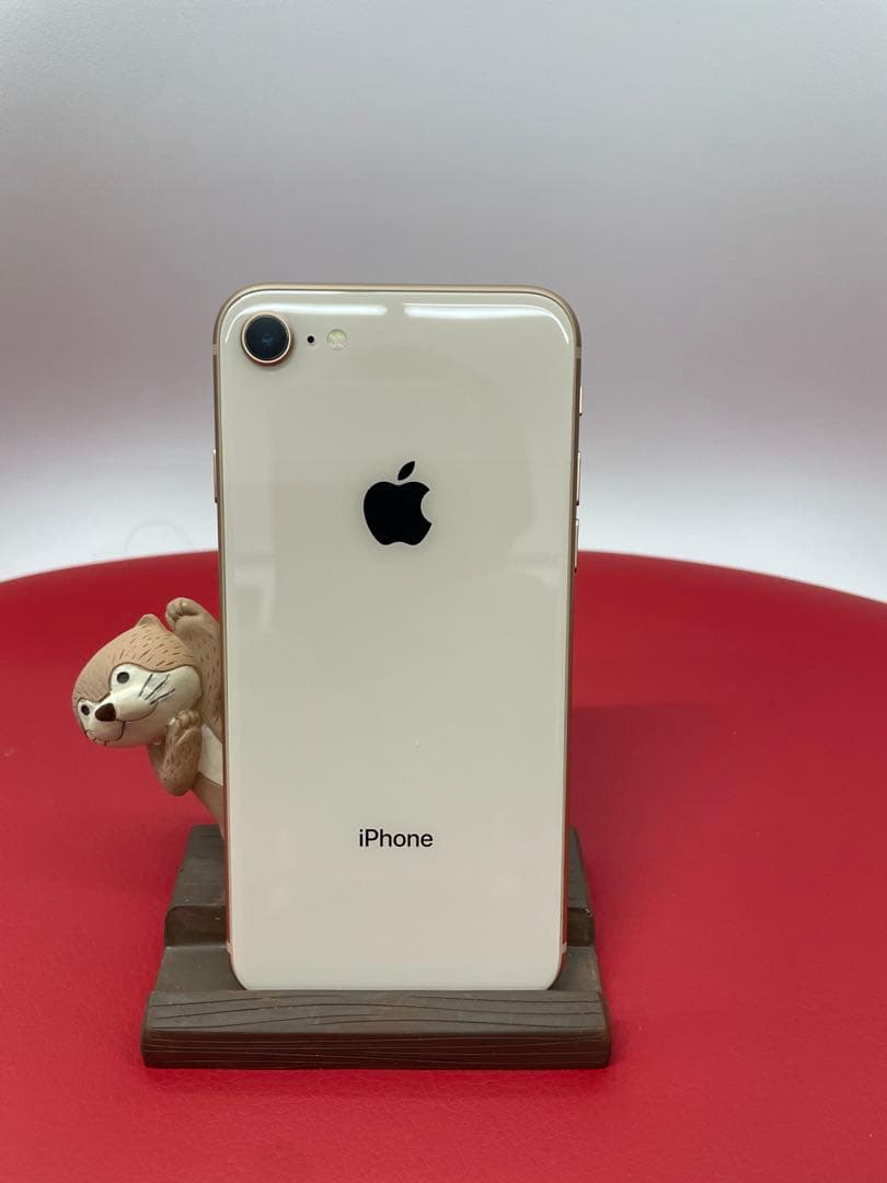 Apple iPhone 8 ゴールド 64GB