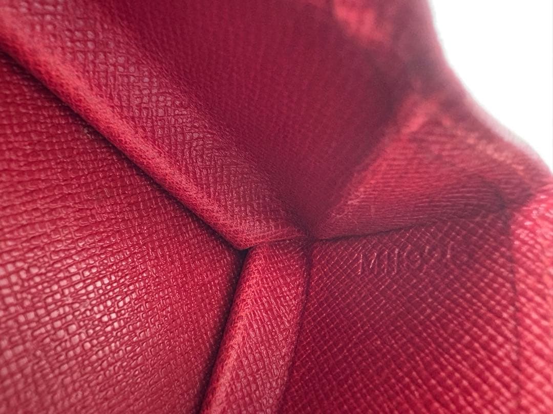 LOUIS VUITTON エピ 小銭入れ ケース M6369E