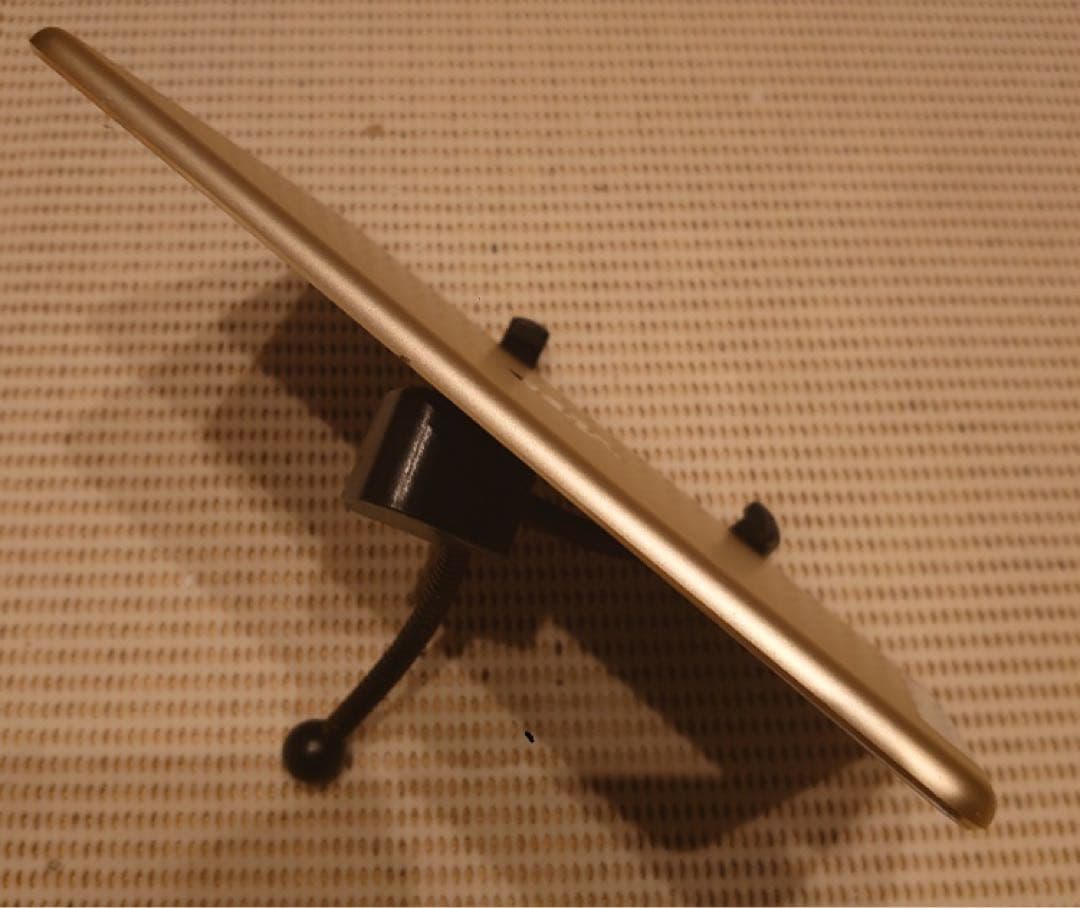 完動品SIMフリーiPad mini4(A1550)本体128GB RC0BA