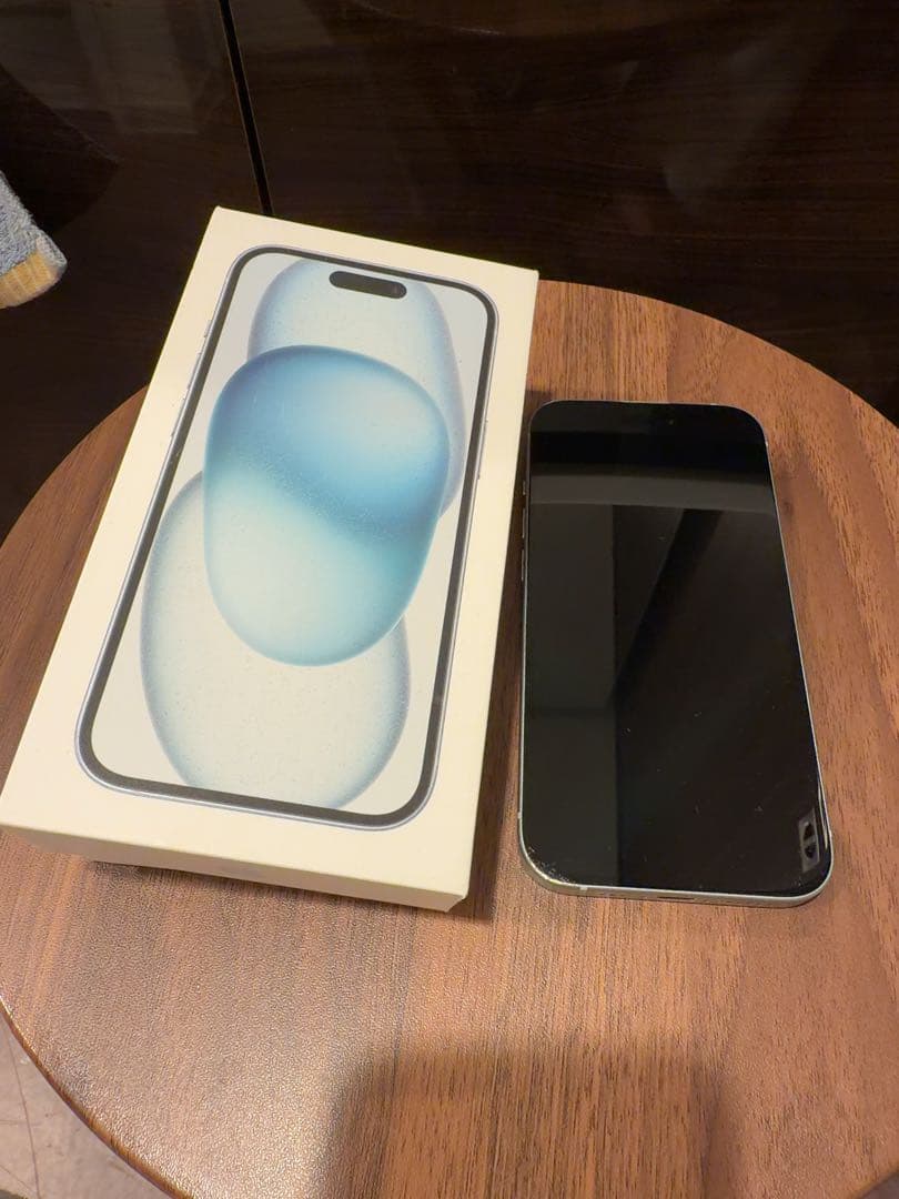 iPhone15 128GB スマートフォン