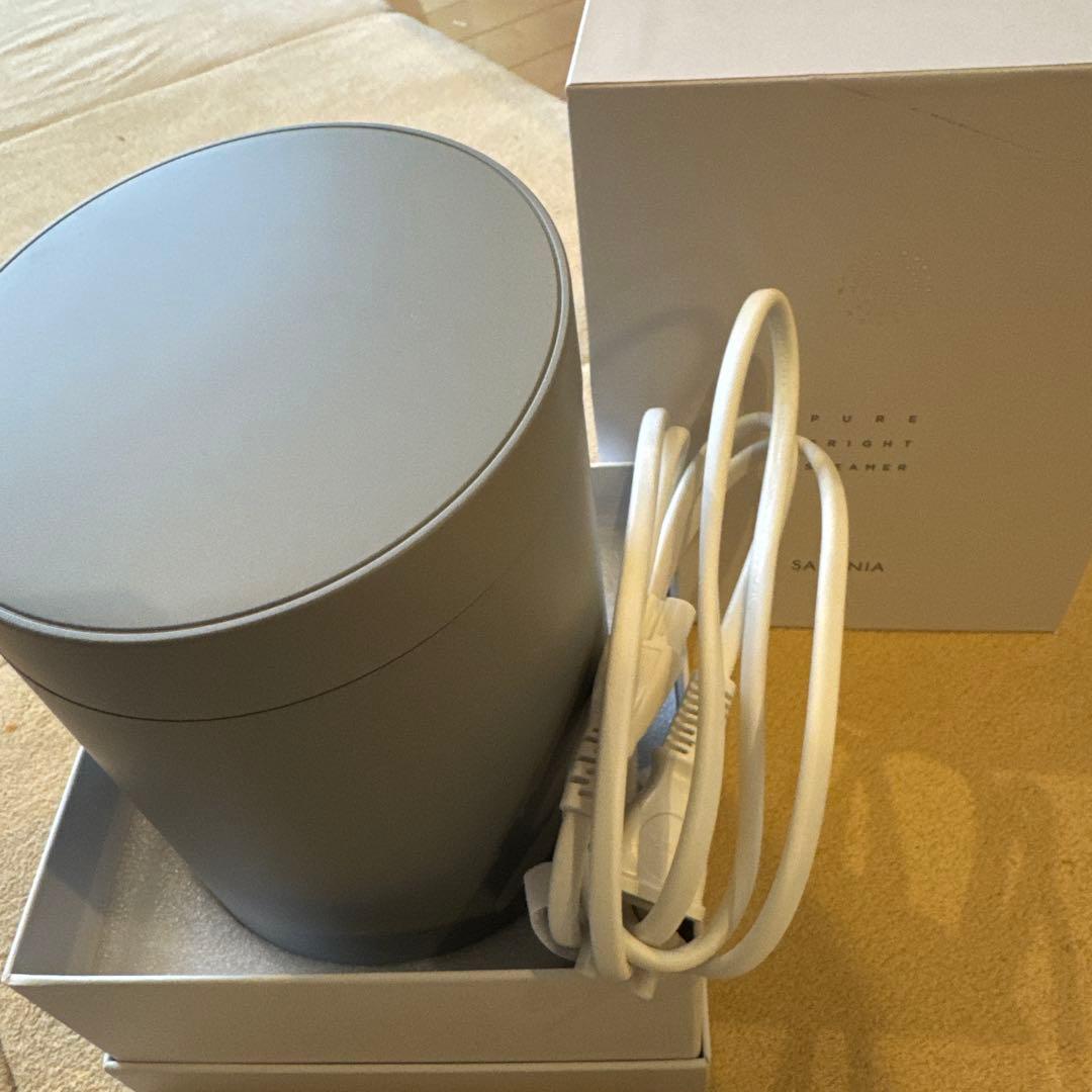新品未使用品　サロニア　スチーマー