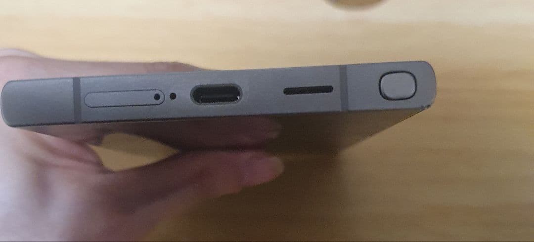 Samsung Galaxy S24 Ultra 512GB 本体と充電器