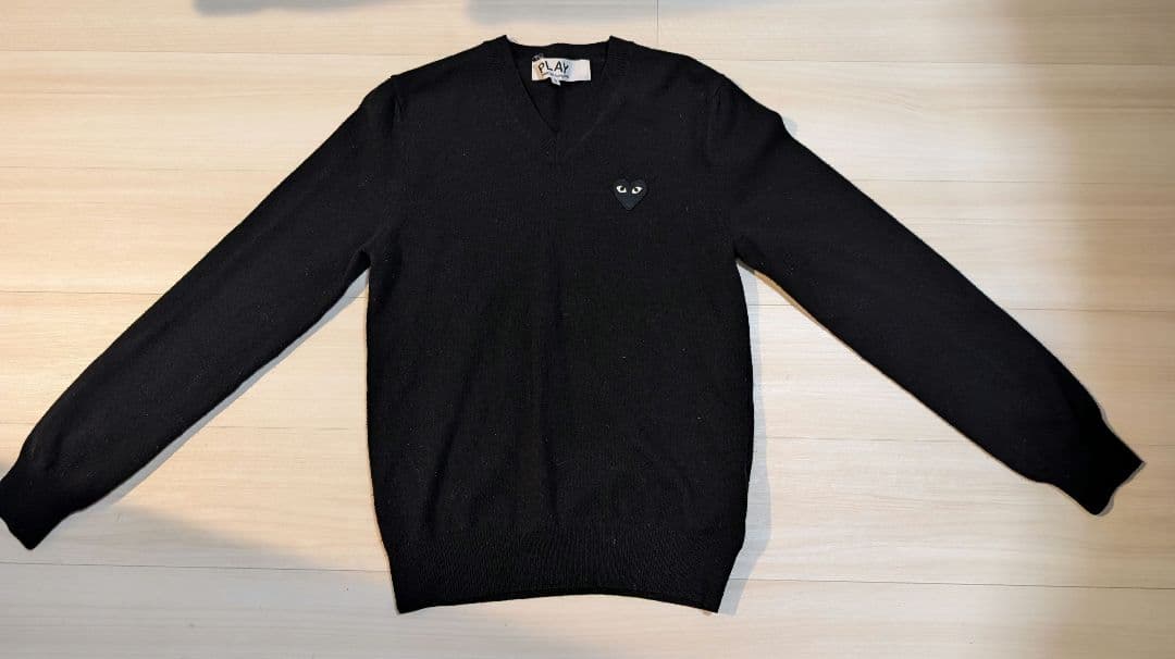 PLAY COMME des GARÇONS ブラック Vネックセーター S