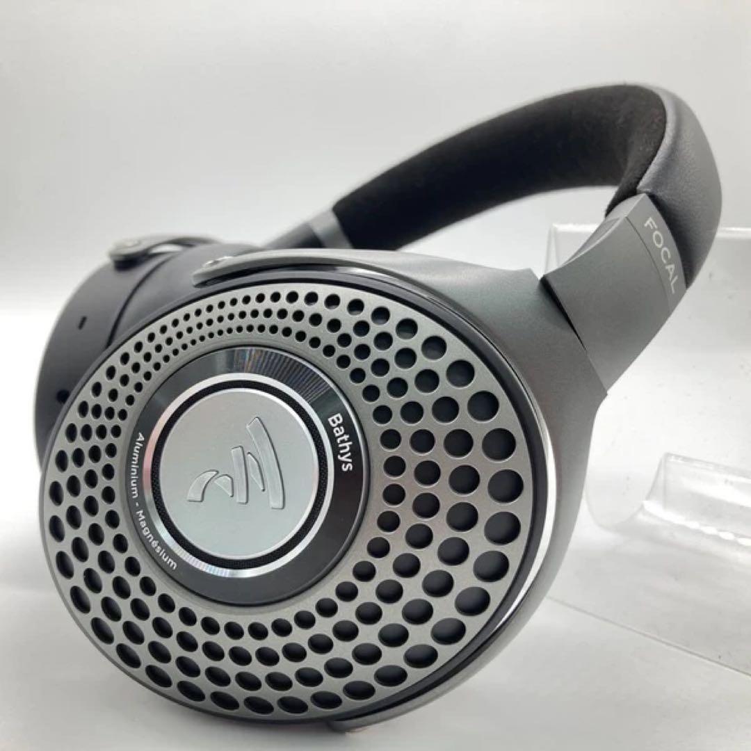 ヘッドホン FOCAL BATHYS