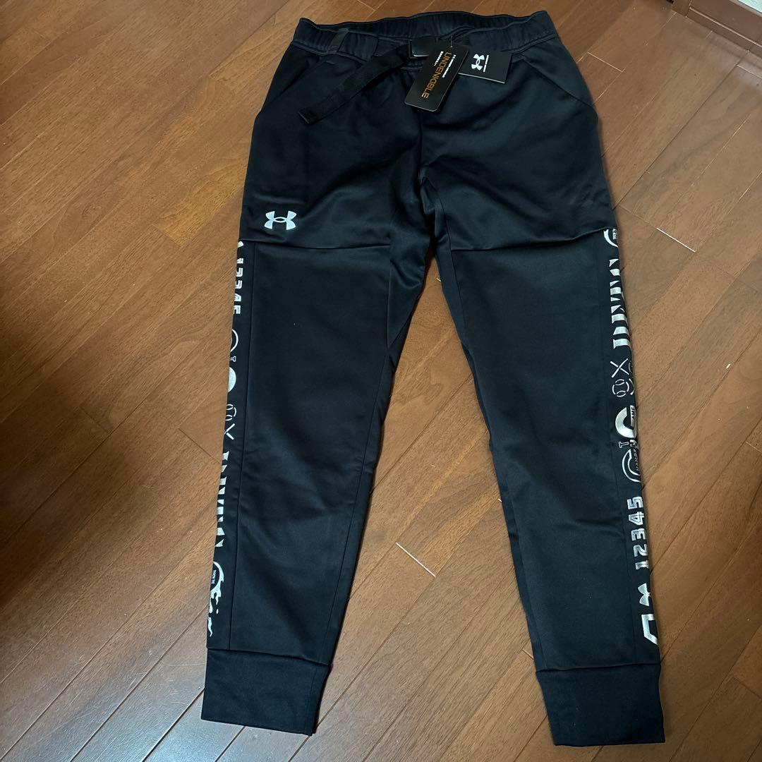 新品　アンダーアーマー　アンディナイアブル　UAベースボールの最高峰　起毛　L