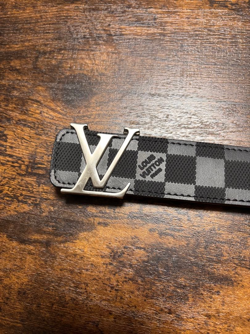 値下げ中！ルイヴィトン LV イニシャル 44MM ベルト