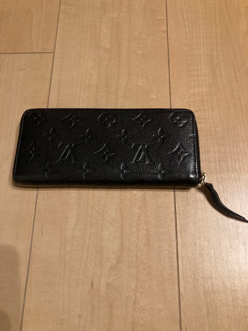 Louis Vuitton 黒 レザー 長財布