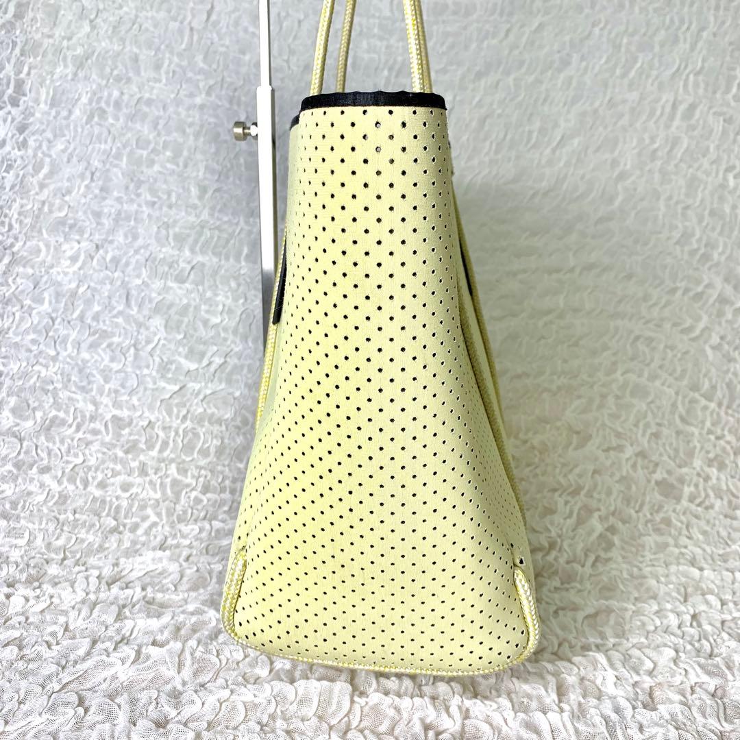 美品　STATE OF ESCAPE マザーズバッグ　ポーチ付き　イエローA4◎