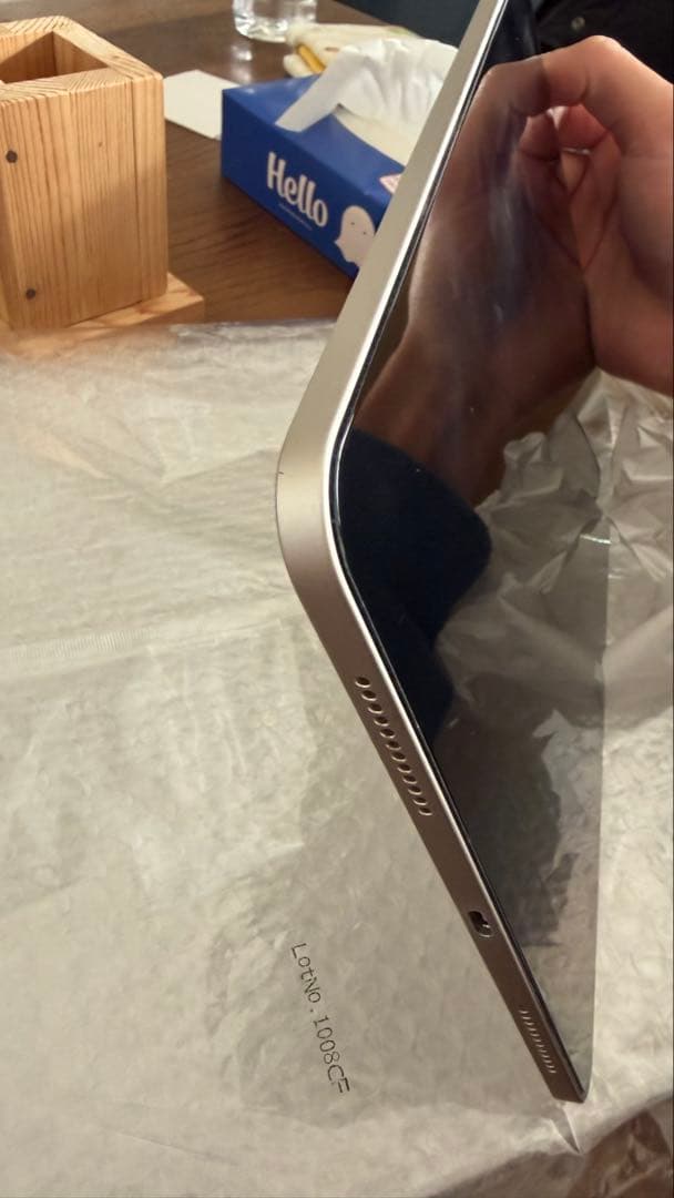 Apple iPad Air 第5世代 WiFiモデル 64GB 本体 M1搭載