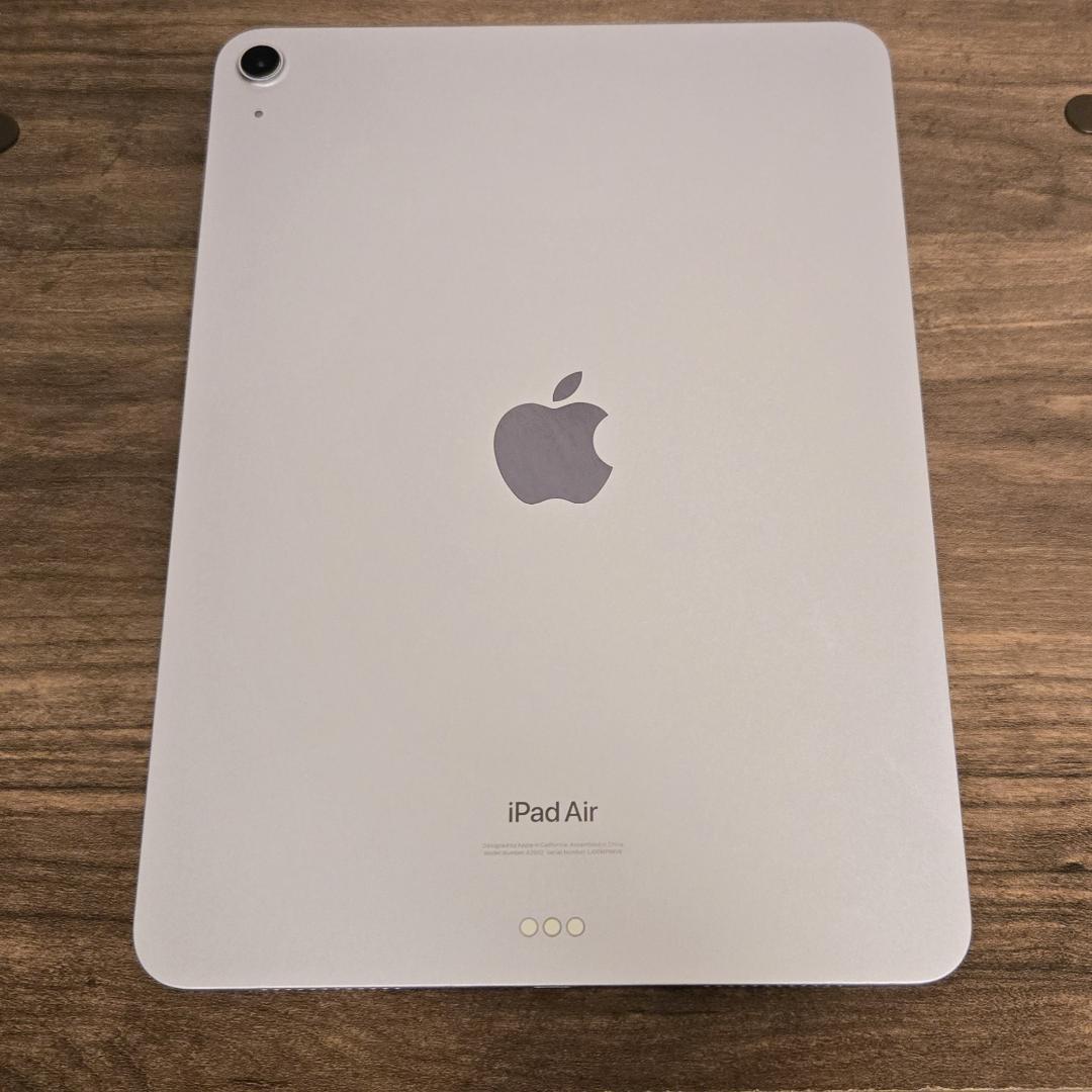 iPad Air (M2) 128GB、Apple Pencil Pro、ケース