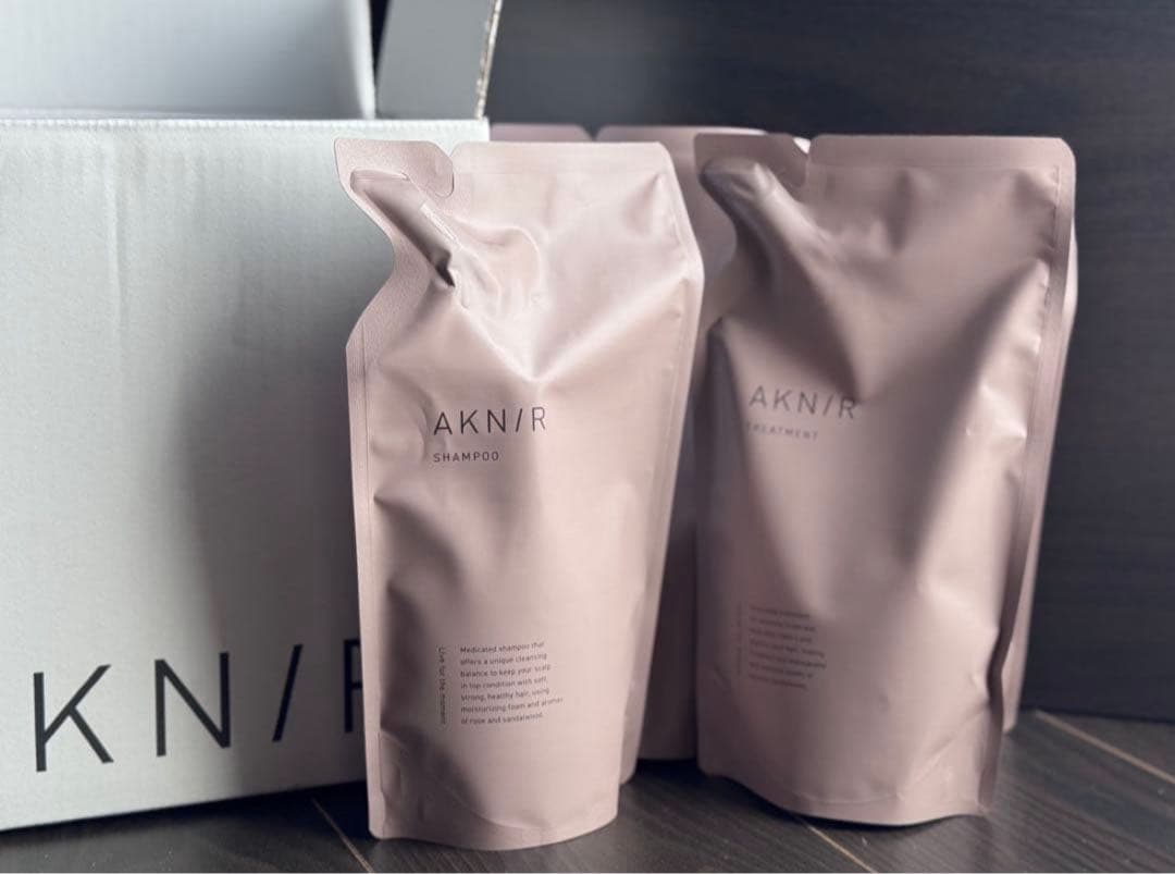 [未使用品] AKNIR アクニー　薬用ヘアシャンプー②