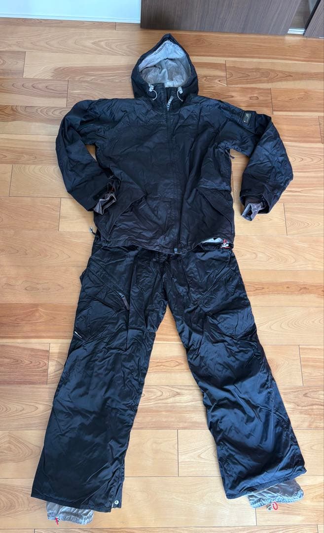 K2 スノーボードウェア 上下セット　黒