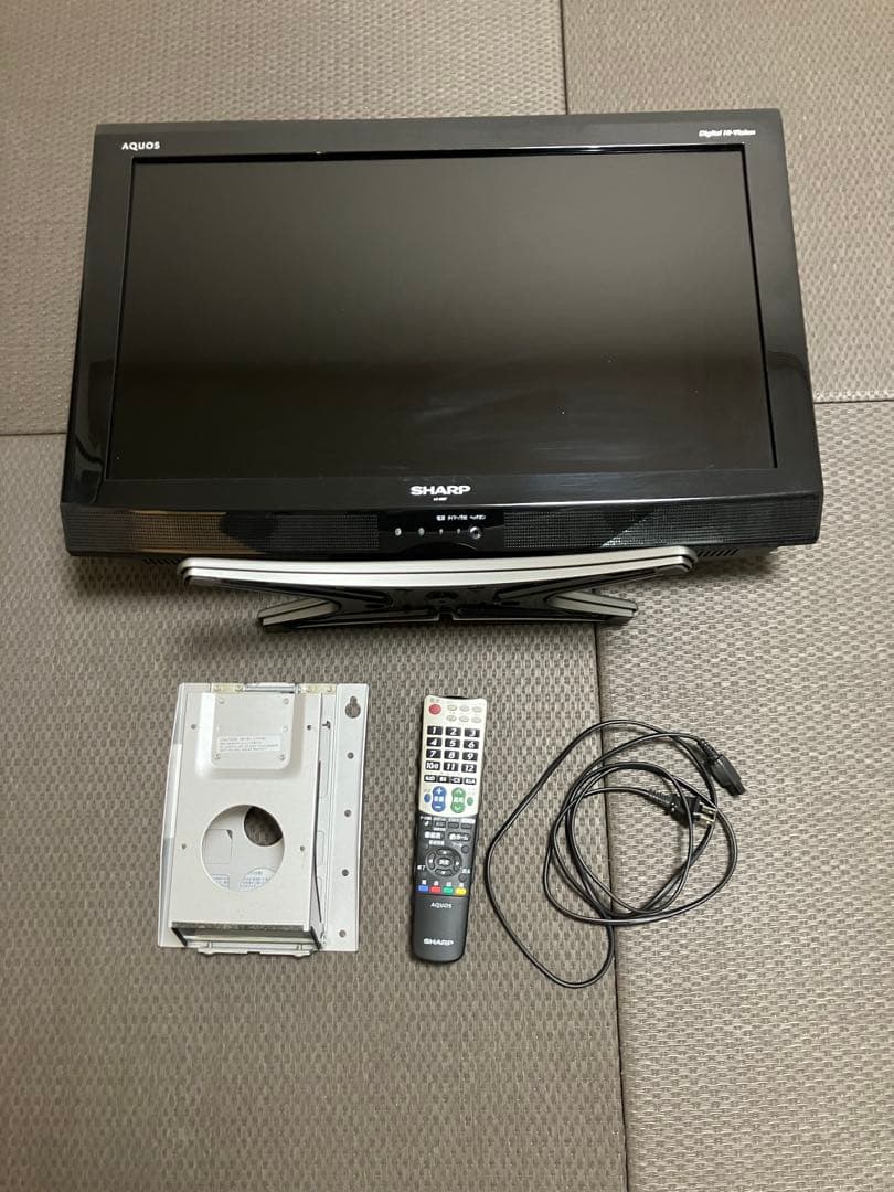 SHARP LC-26E7 液晶テレビ 本体、壁面取付金具セット