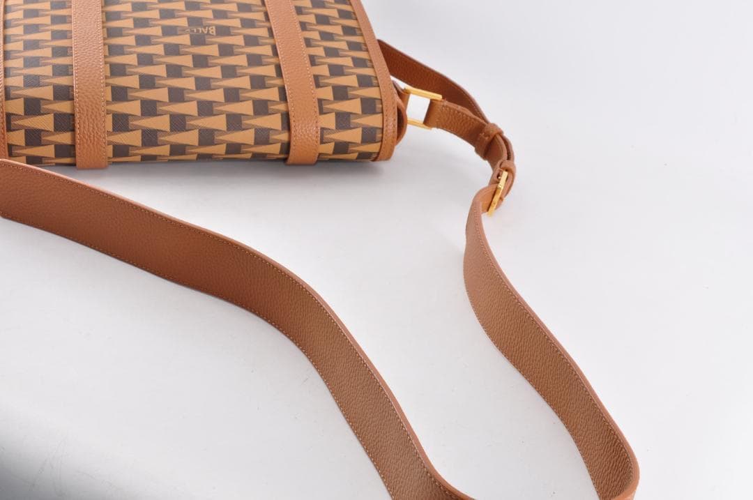 未使用品 BALLY バリー Gamesロゴ メッセンジャーバッグ 保存袋付