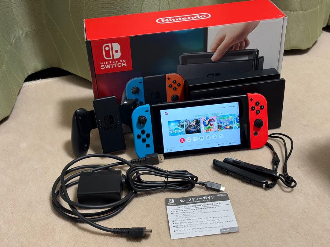 Nintendo Switch 本体 一式　初期型　箱付き赤/青 Joy-Con