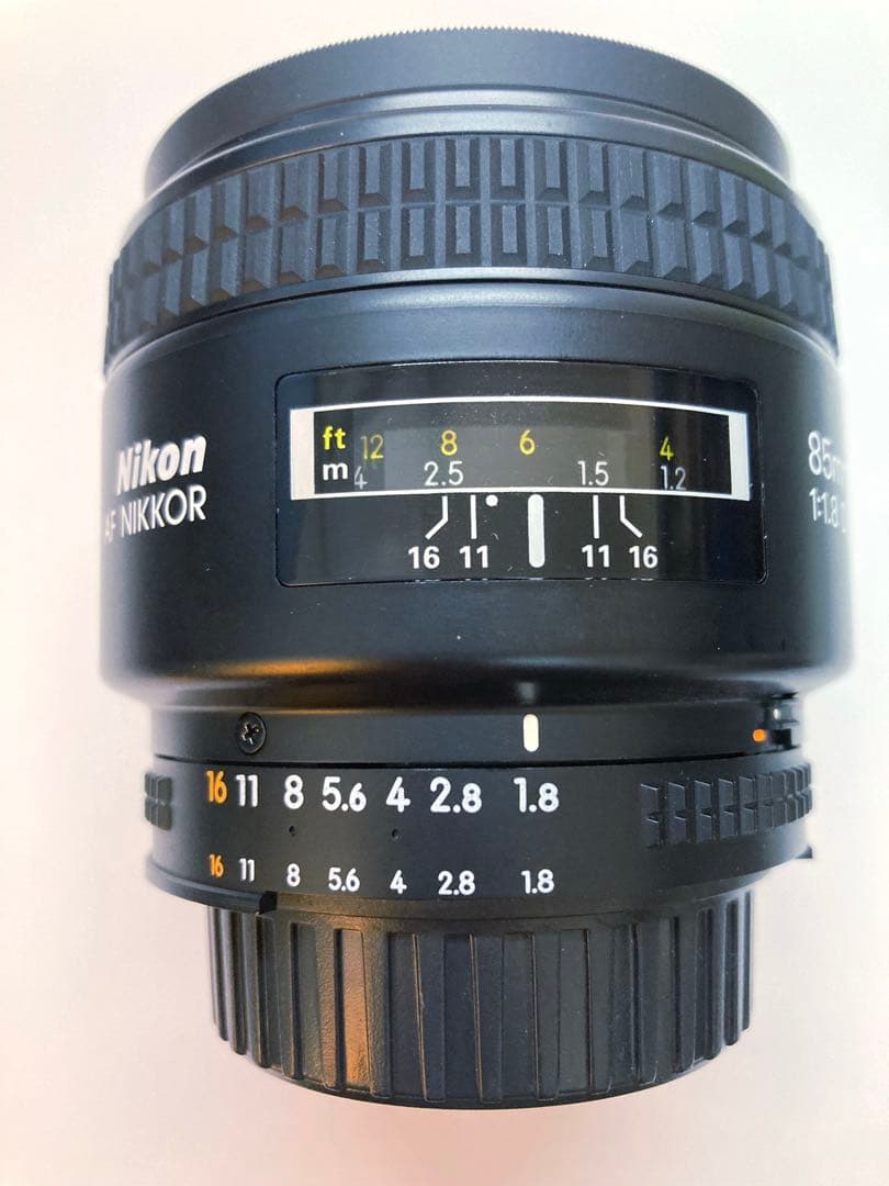 レンズ(単焦点) NIKON AF NIKKOR 85mm f1.8 D