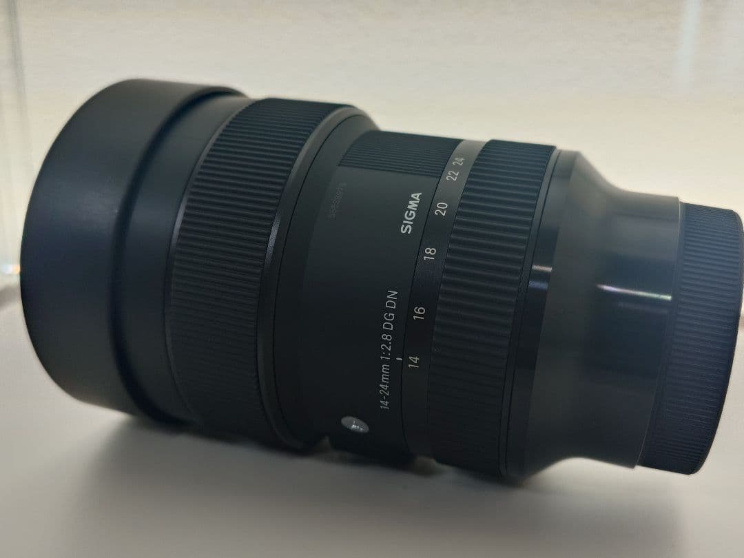 ほぼ未使用　Sigma 14-24mm f2.8 DG DNレンズ