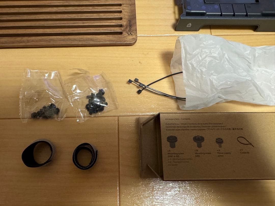 カイム様用　Fractal Design Era2 G.skillメモリ